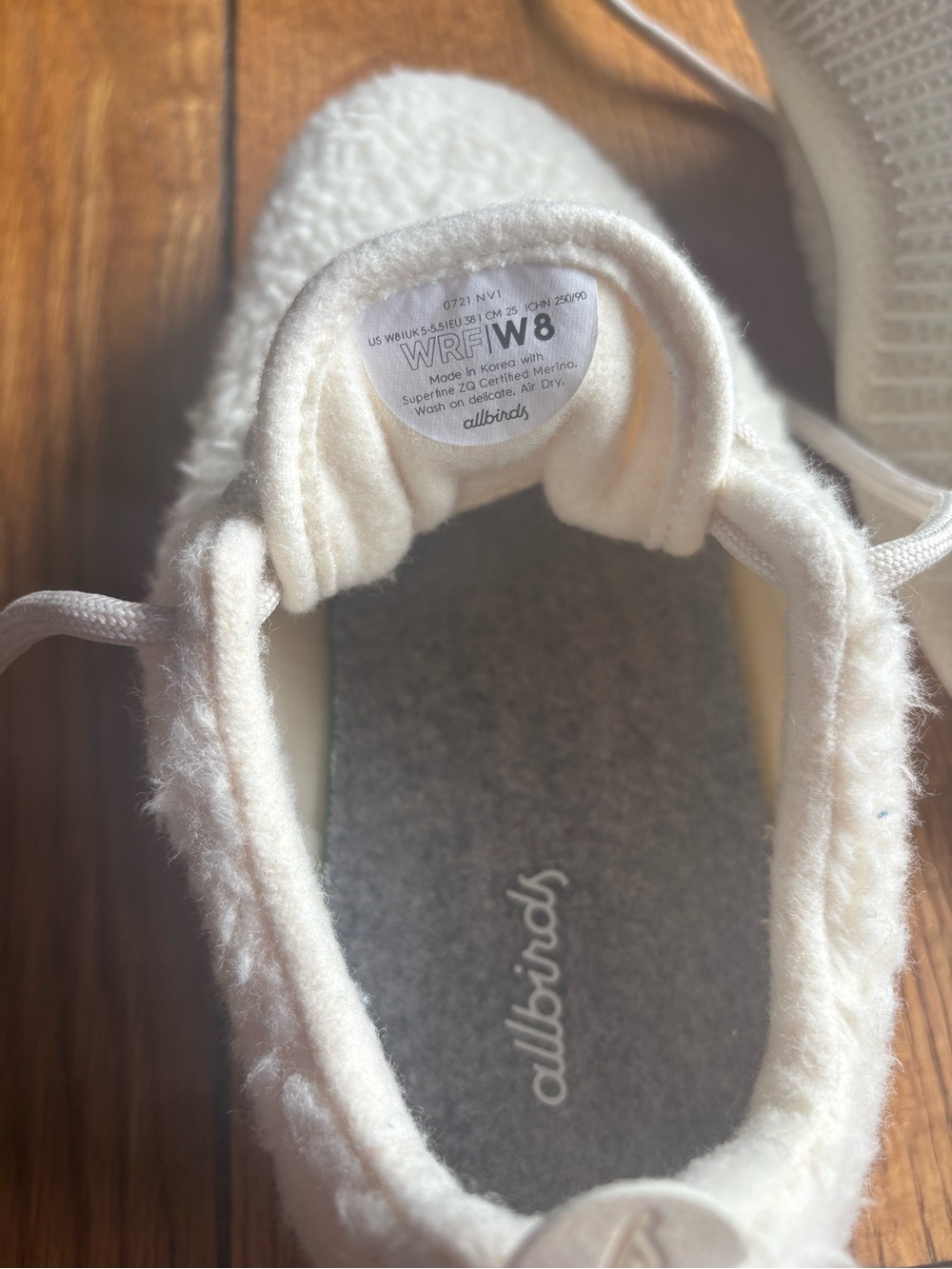 ALLBIRDS Real Merino Wool Fleece Sneakers [NWOT] - Picture 6 of 6